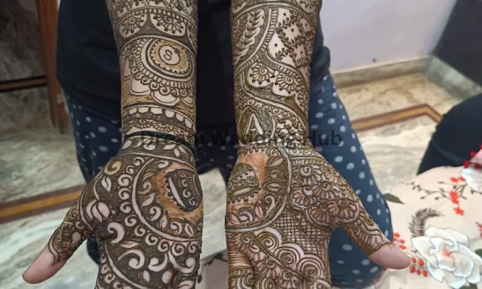 Ruchisha Mehandi Artist